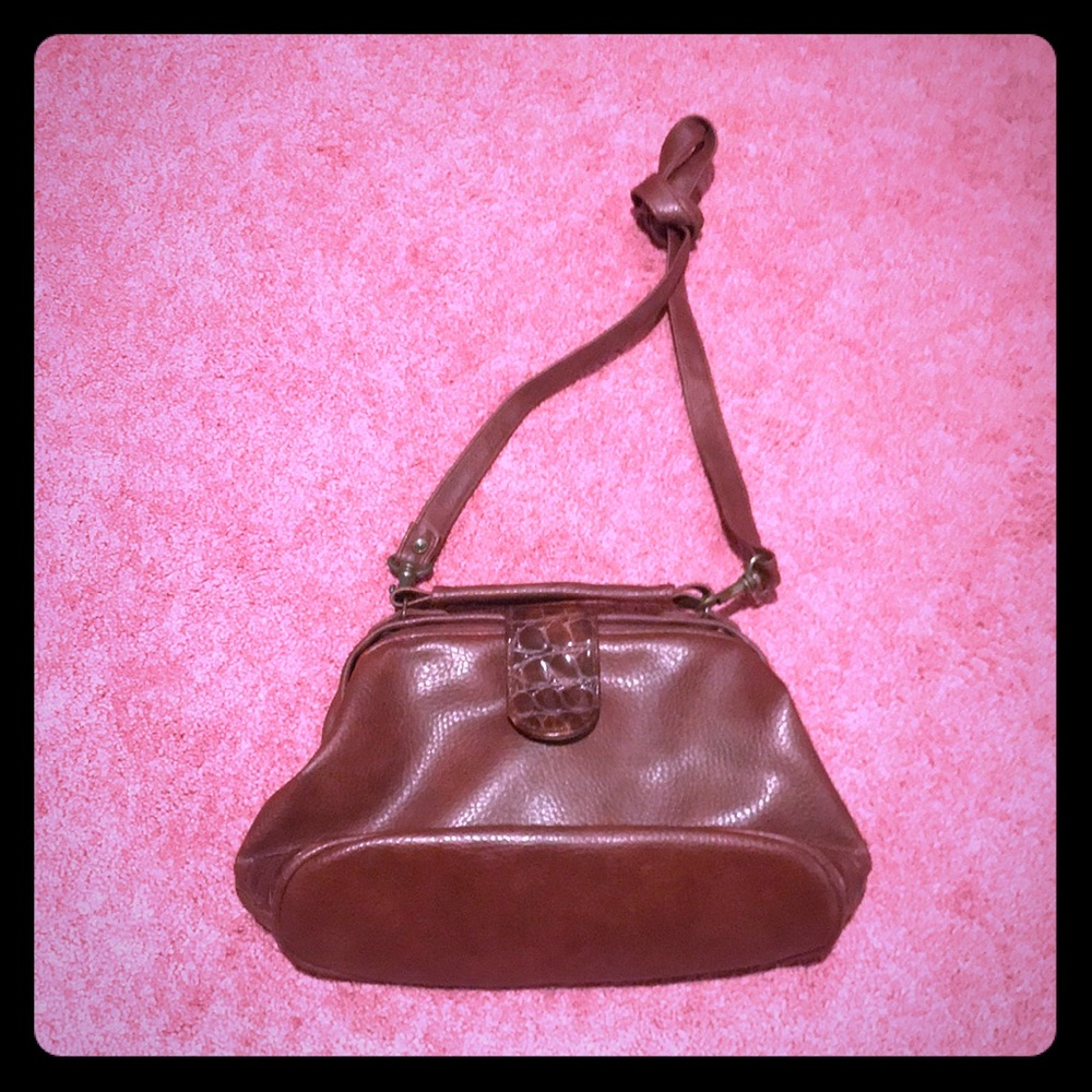 Women’s Brown Crossbody bag purse with snap closure